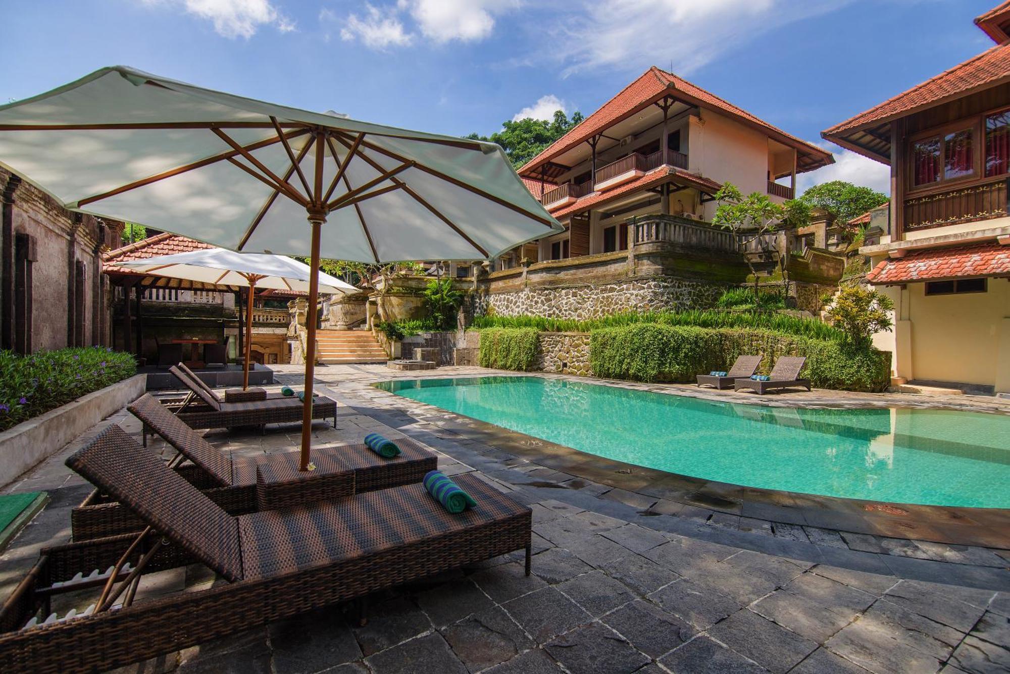 Champlung Sari Villa&spa Hotel