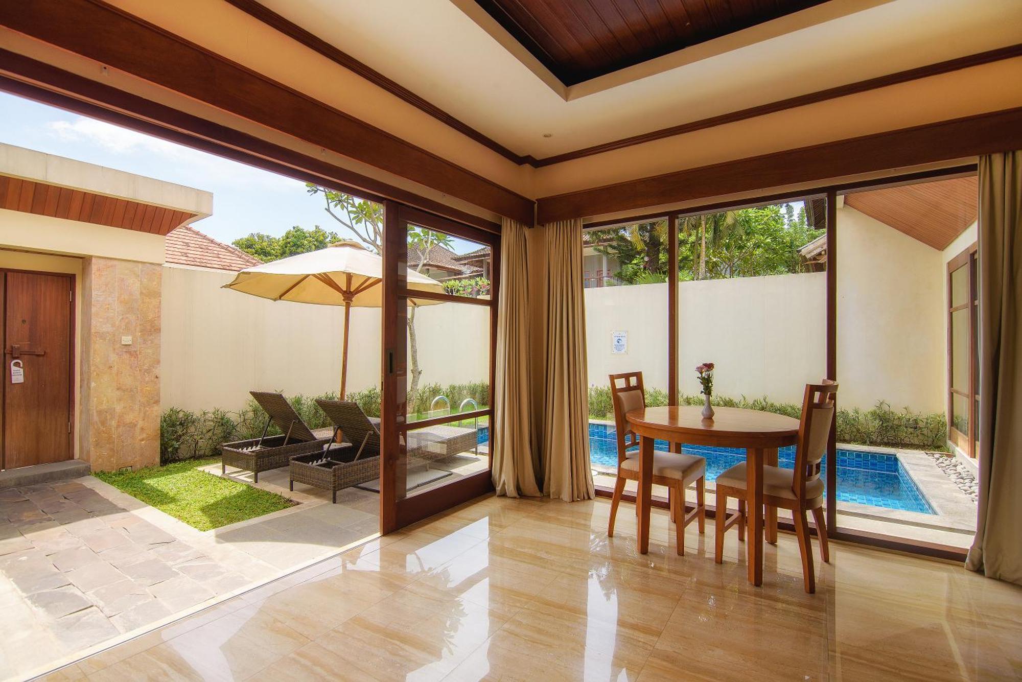 Champlung Sari Villa&spa Hotel 4*